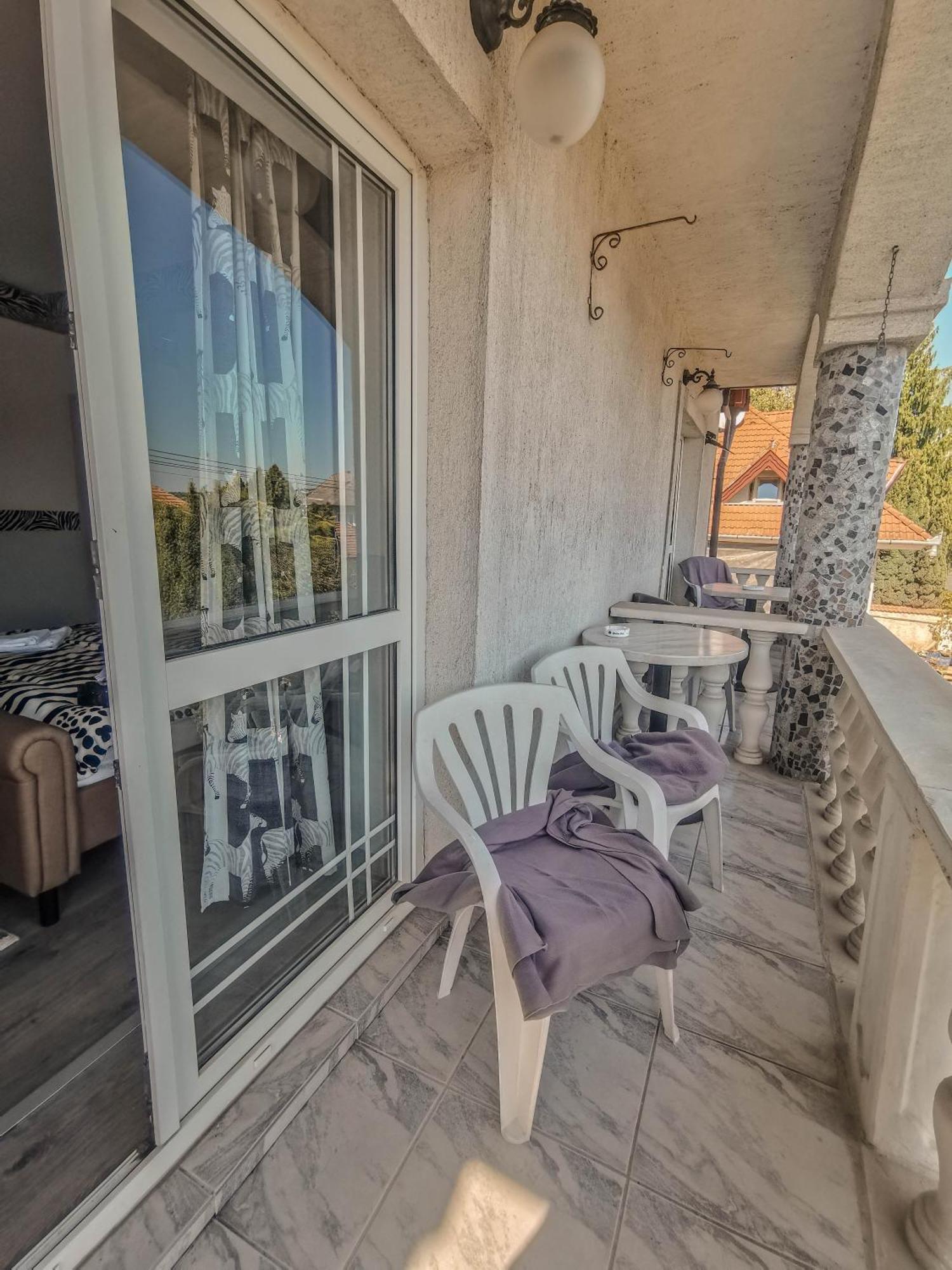 Heviz Kristaly Apartman Bagian luar foto