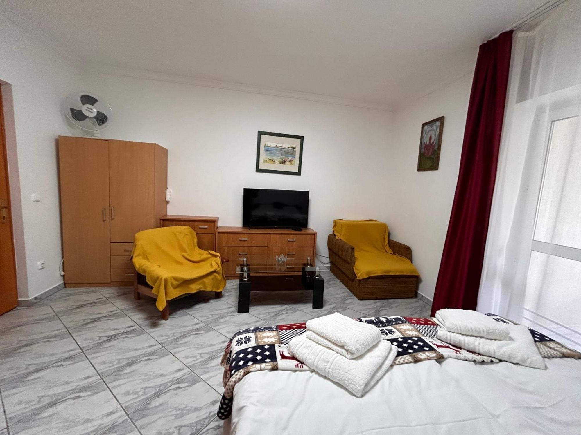 Heviz Kristaly Apartman Bagian luar foto