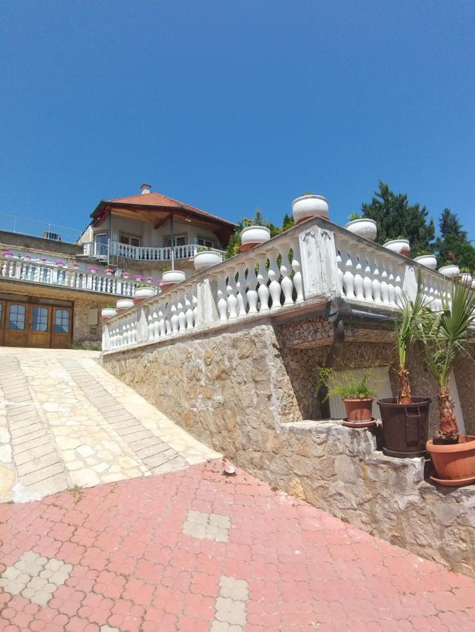 Heviz Kristaly Apartman Bagian luar foto
