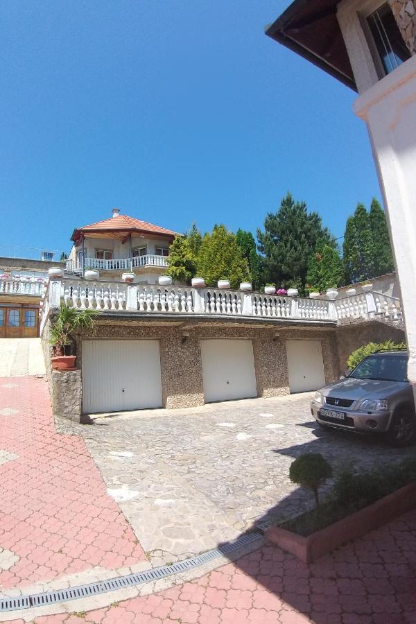 Heviz Kristaly Apartman Bagian luar foto