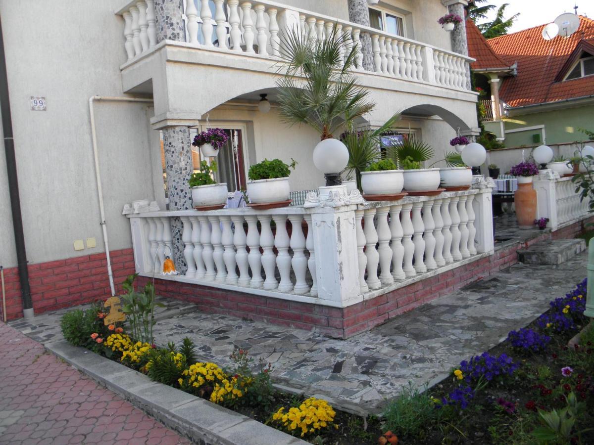 Heviz Kristaly Apartman Bagian luar foto